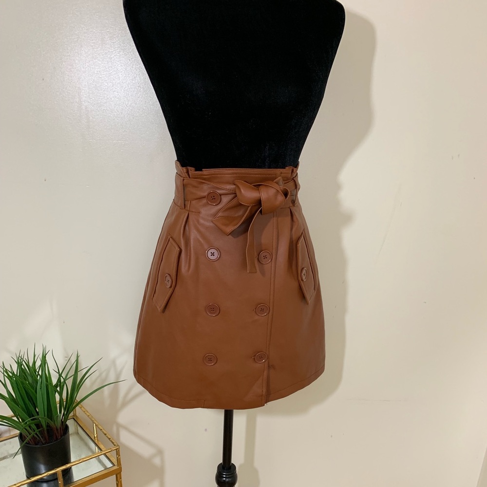 Forever 21 Faux Leather Skirt